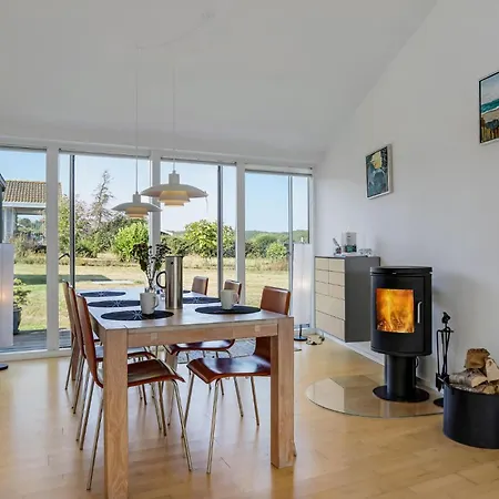 Holiday home Gorgeous In With Sauna *