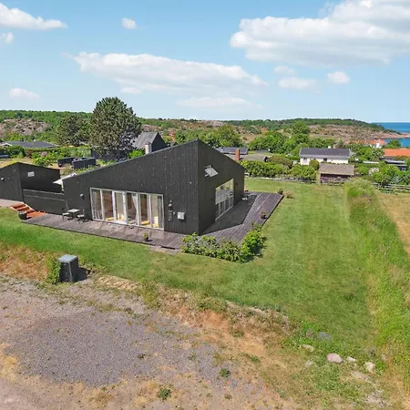 Ferienhaus Gorgeous In With Sauna Allinge-Sandvig