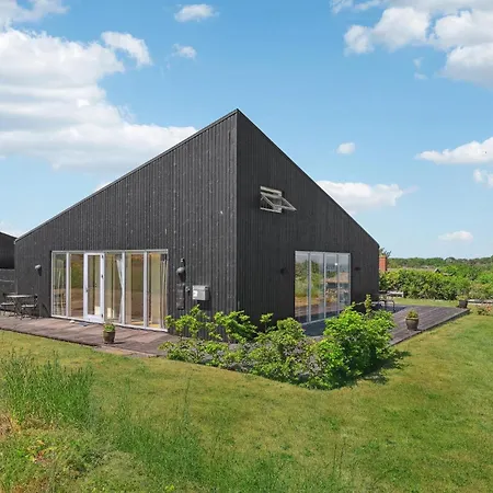 Ferienhaus Gorgeous In With Sauna